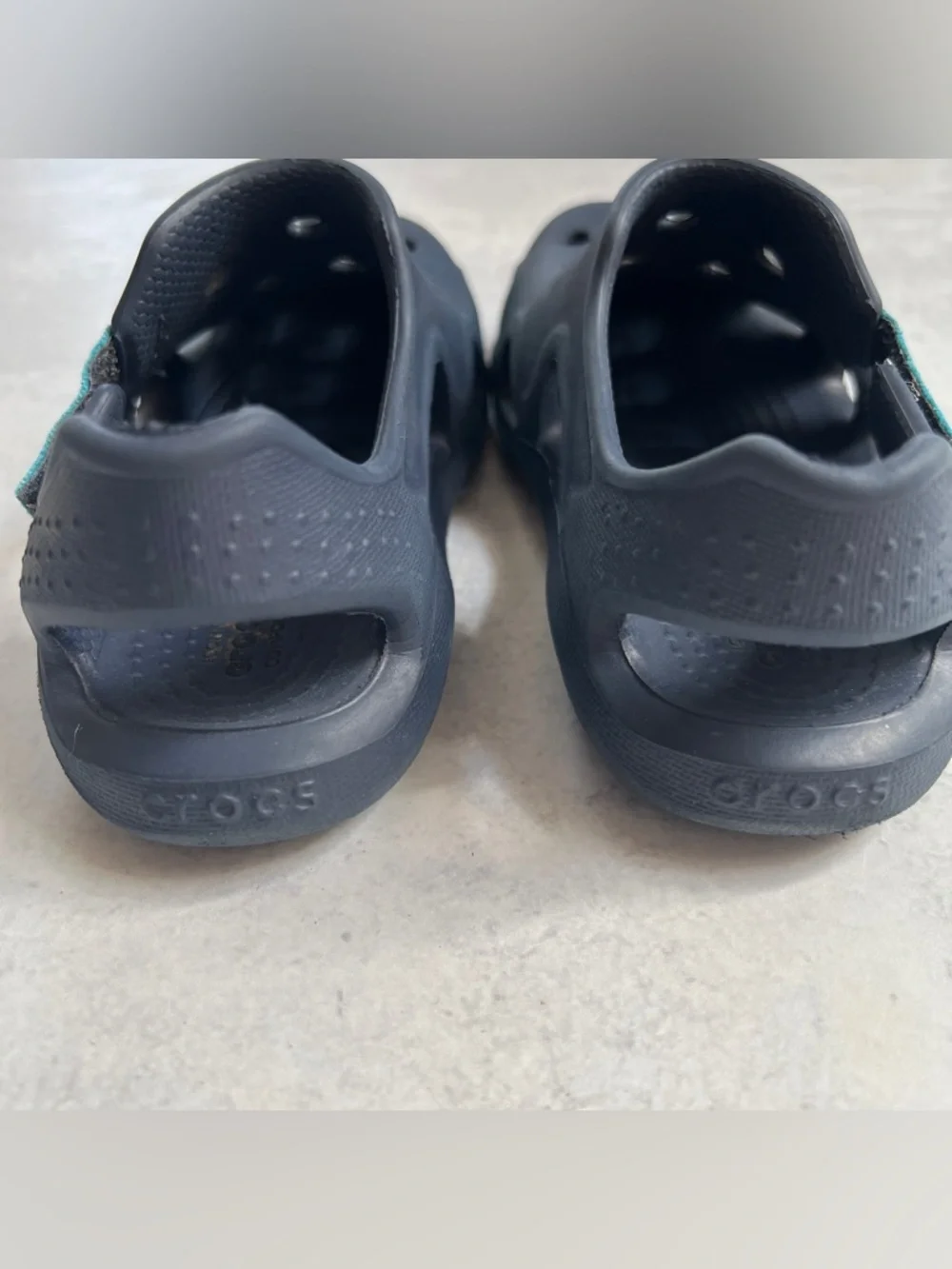 11💙 CROCS Kids Swiftwater Wave Clogs Velcro Closure Navy Blue